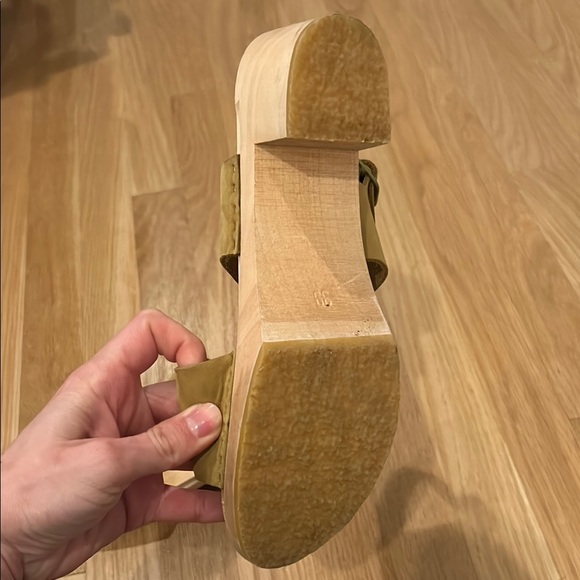 Bryr Tan Mules and Clogs with Platform Sole - Picture 3 of 5